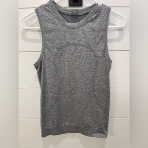 Lululemon swiftly breathe relaxed fit tank size 2